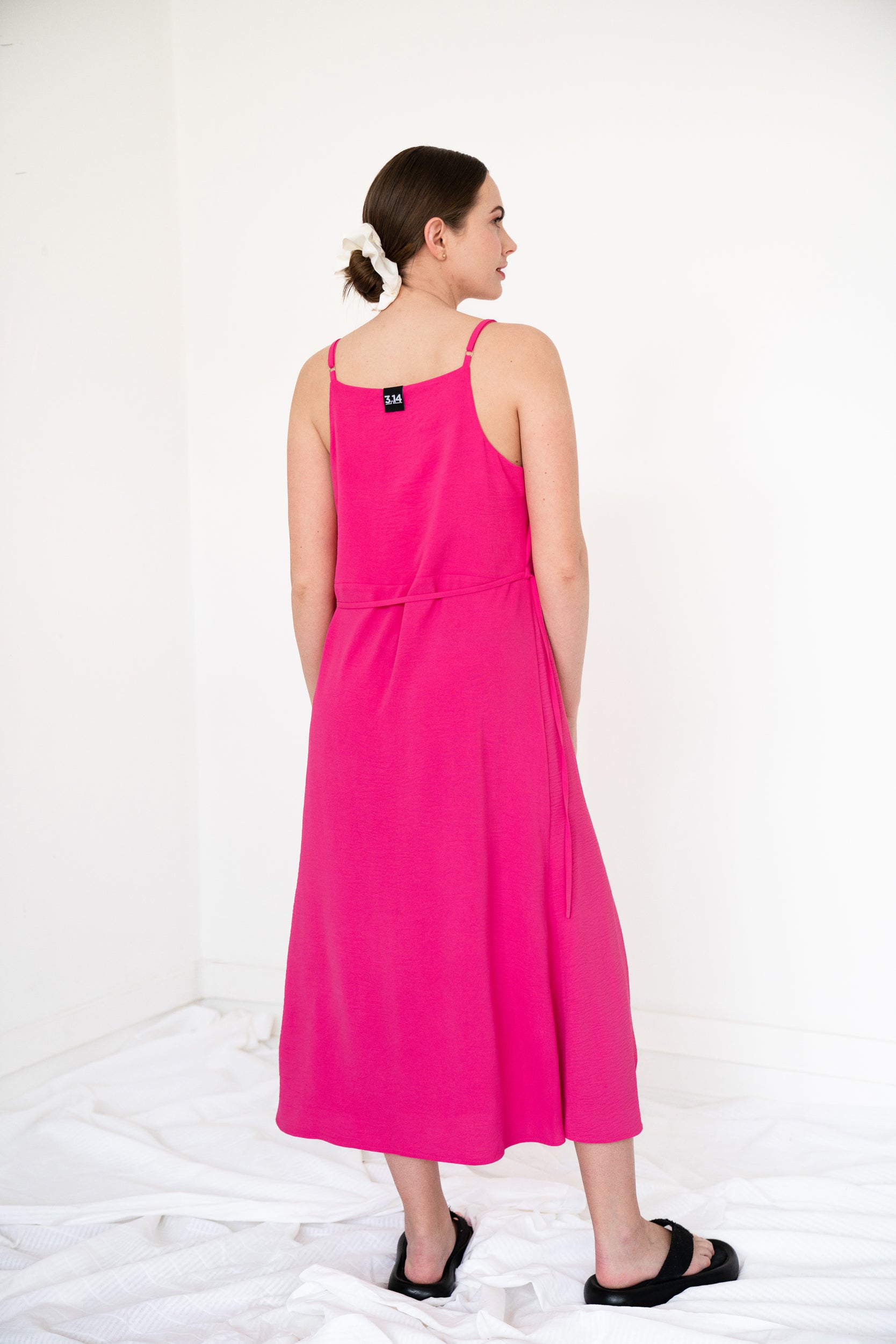 Rožinė SLIP suknelė