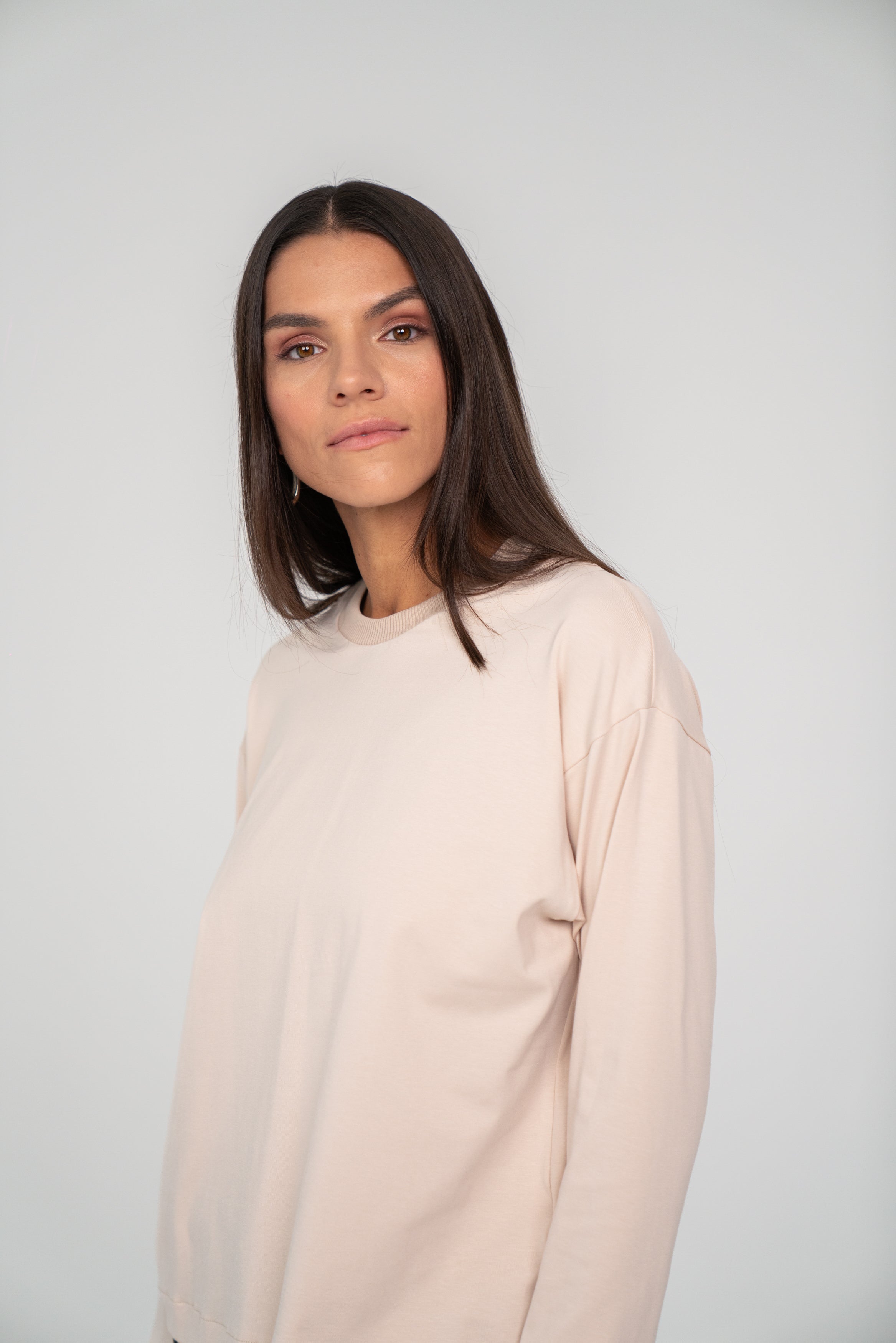 Smėlio spalvos BASIC LONG marškinėliai