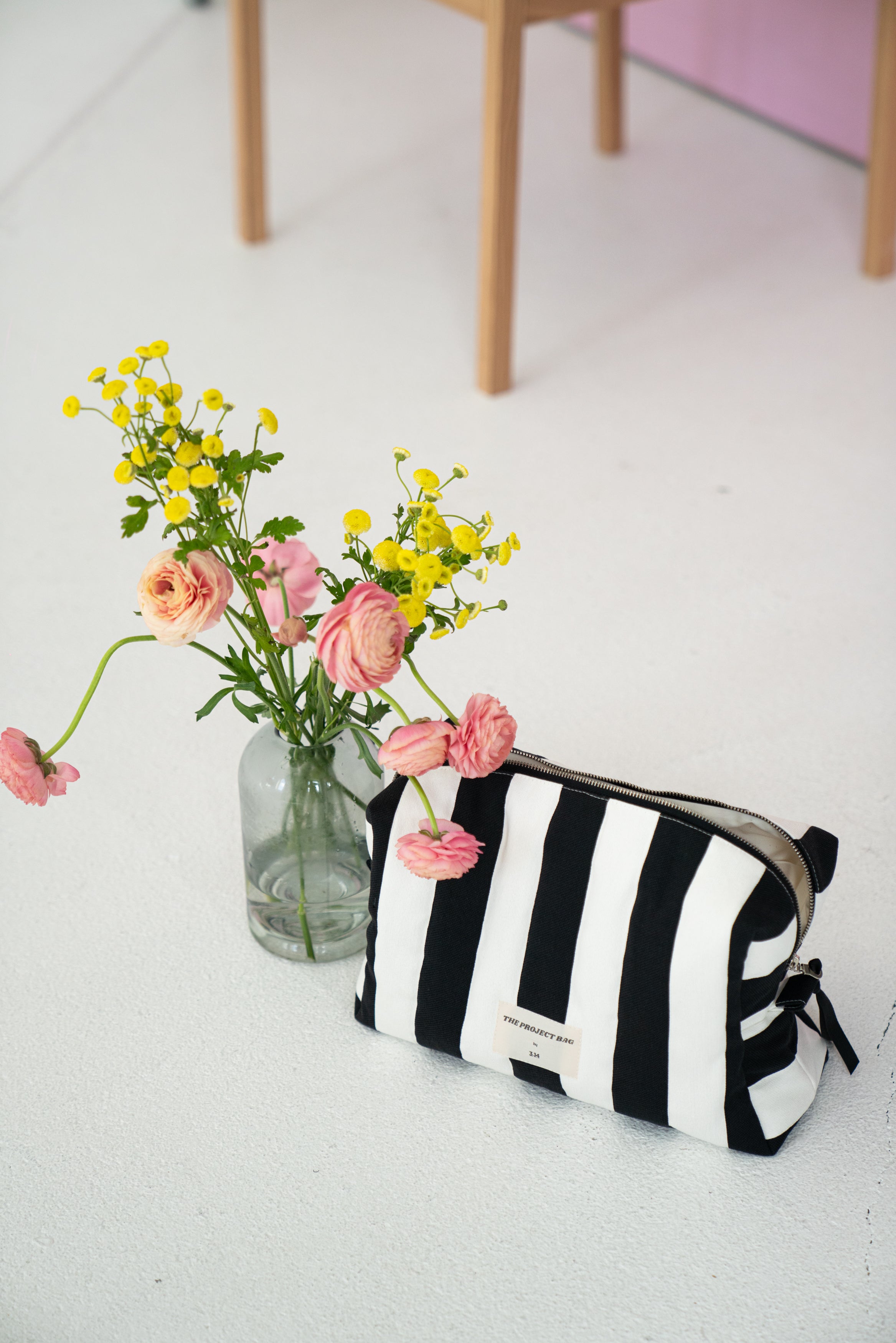 Stripes boxy toiletry bag