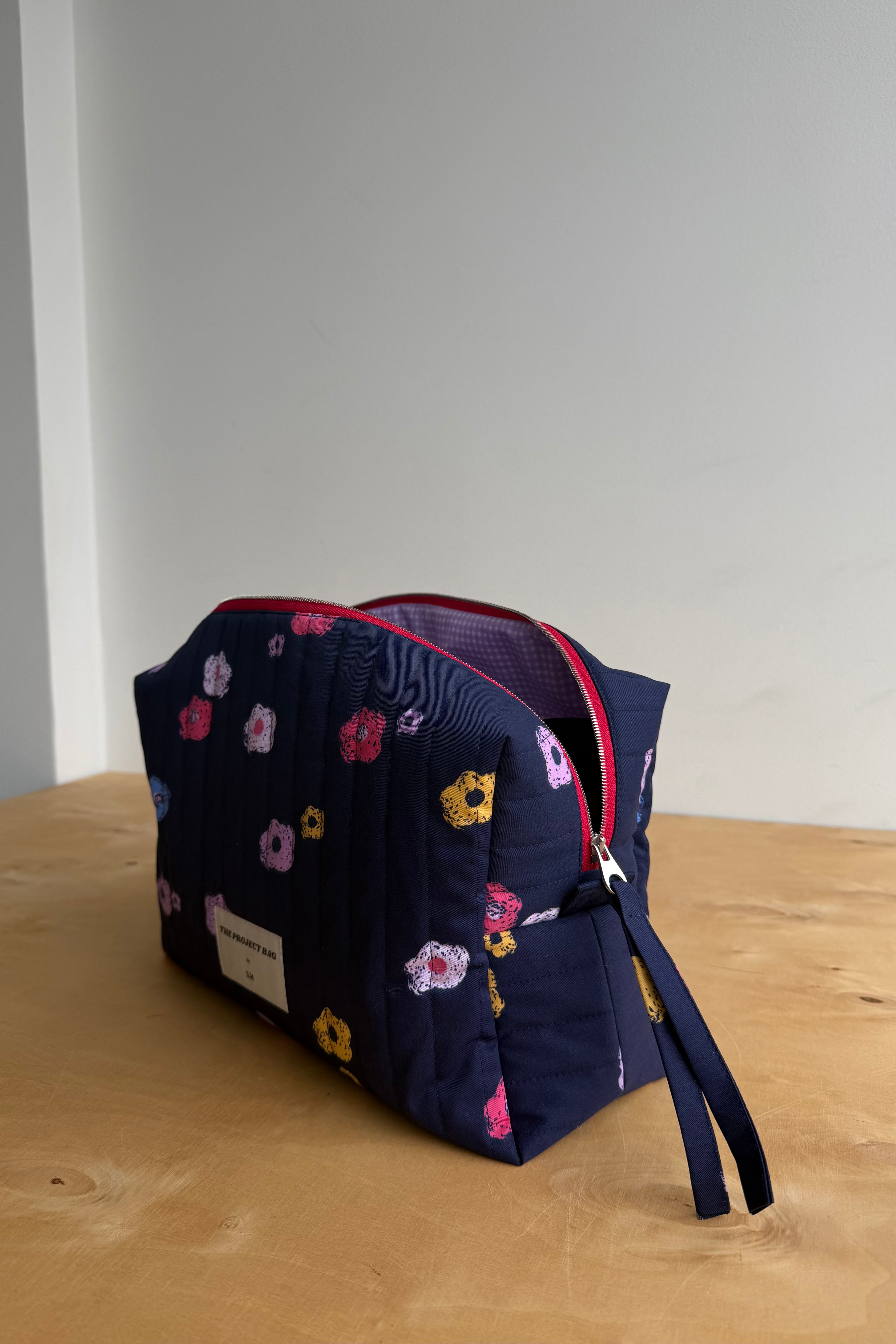 MILKY WAY boxy toiletry bag