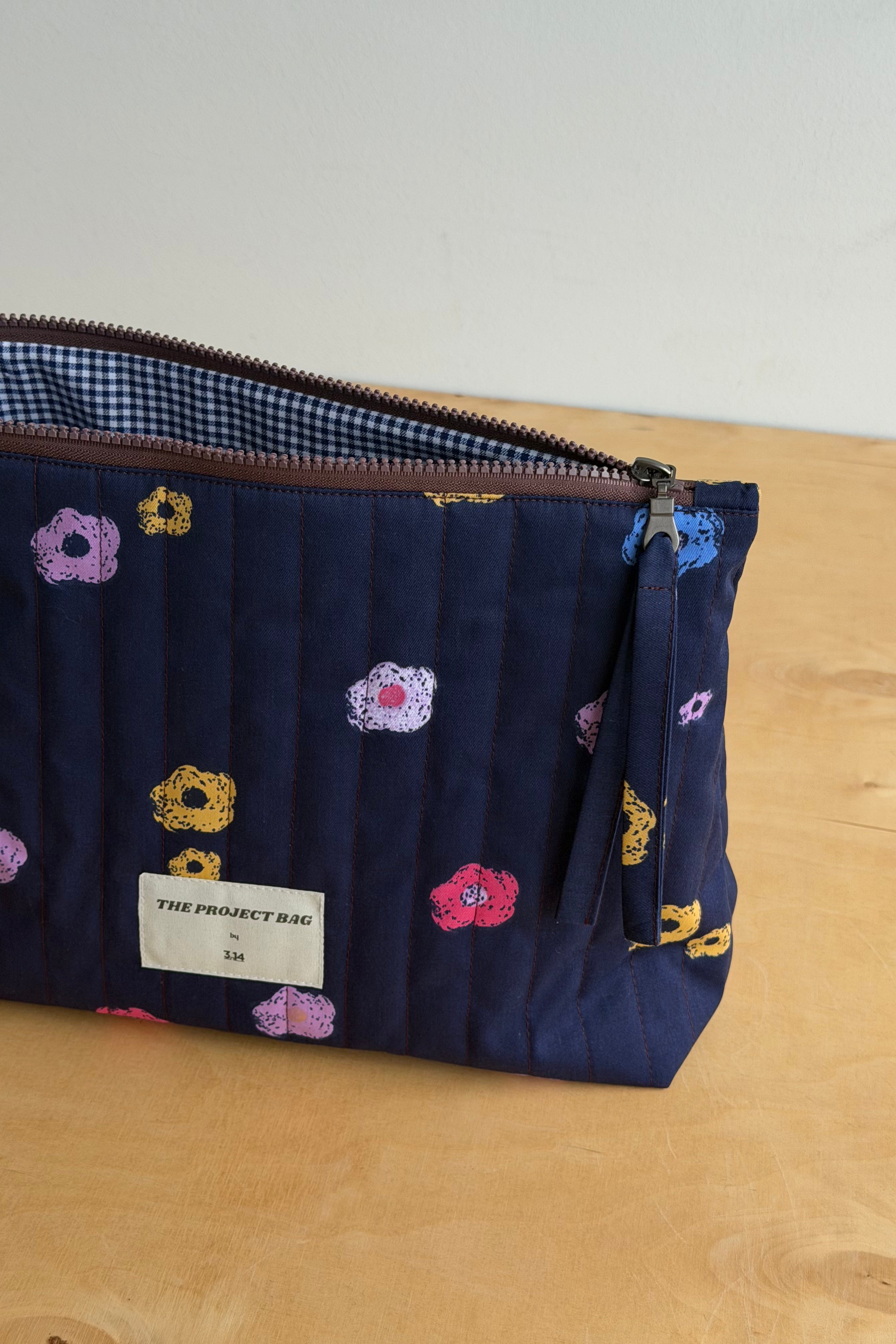 MILKY WAY zipper bag