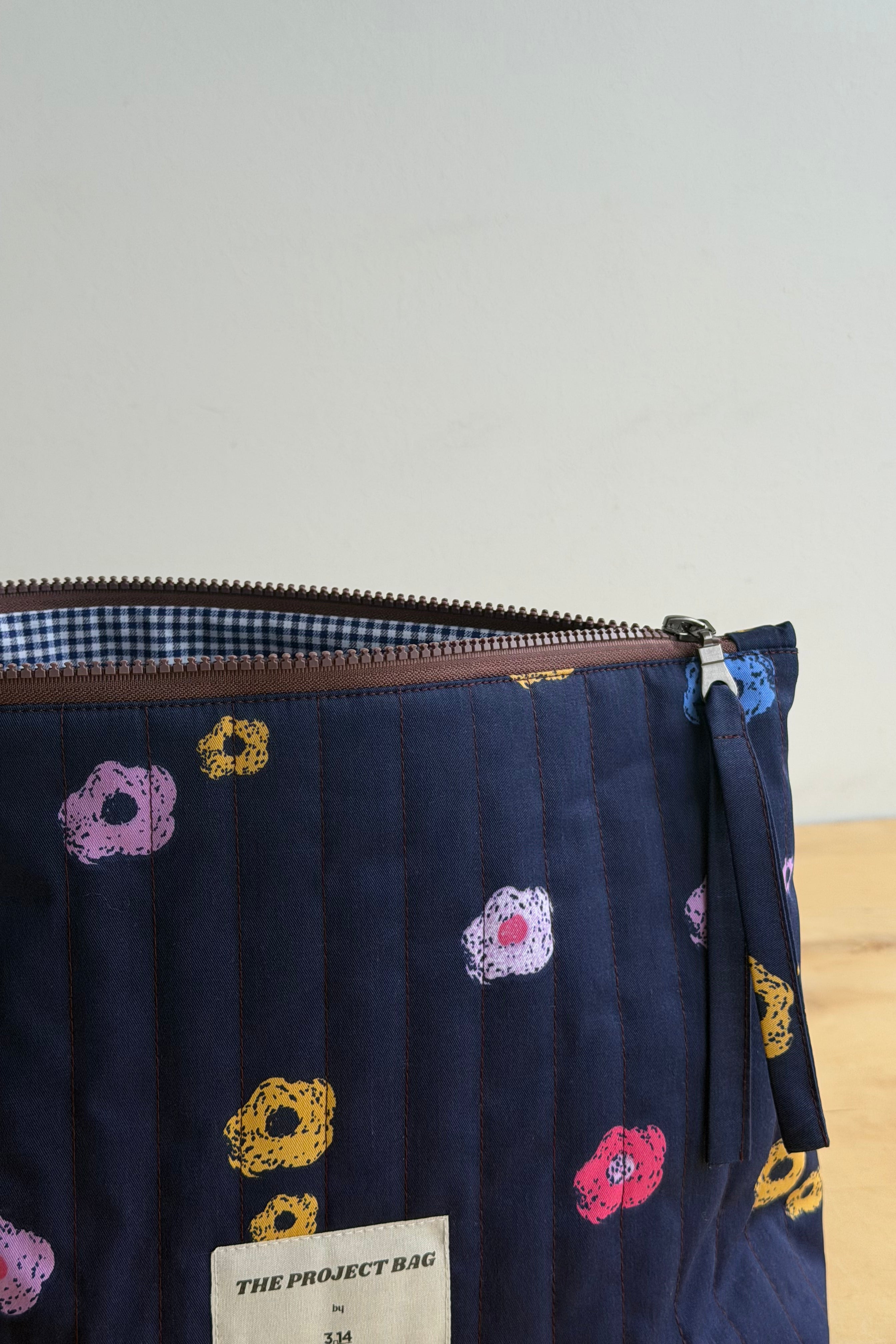 MILKY WAY zipper bag