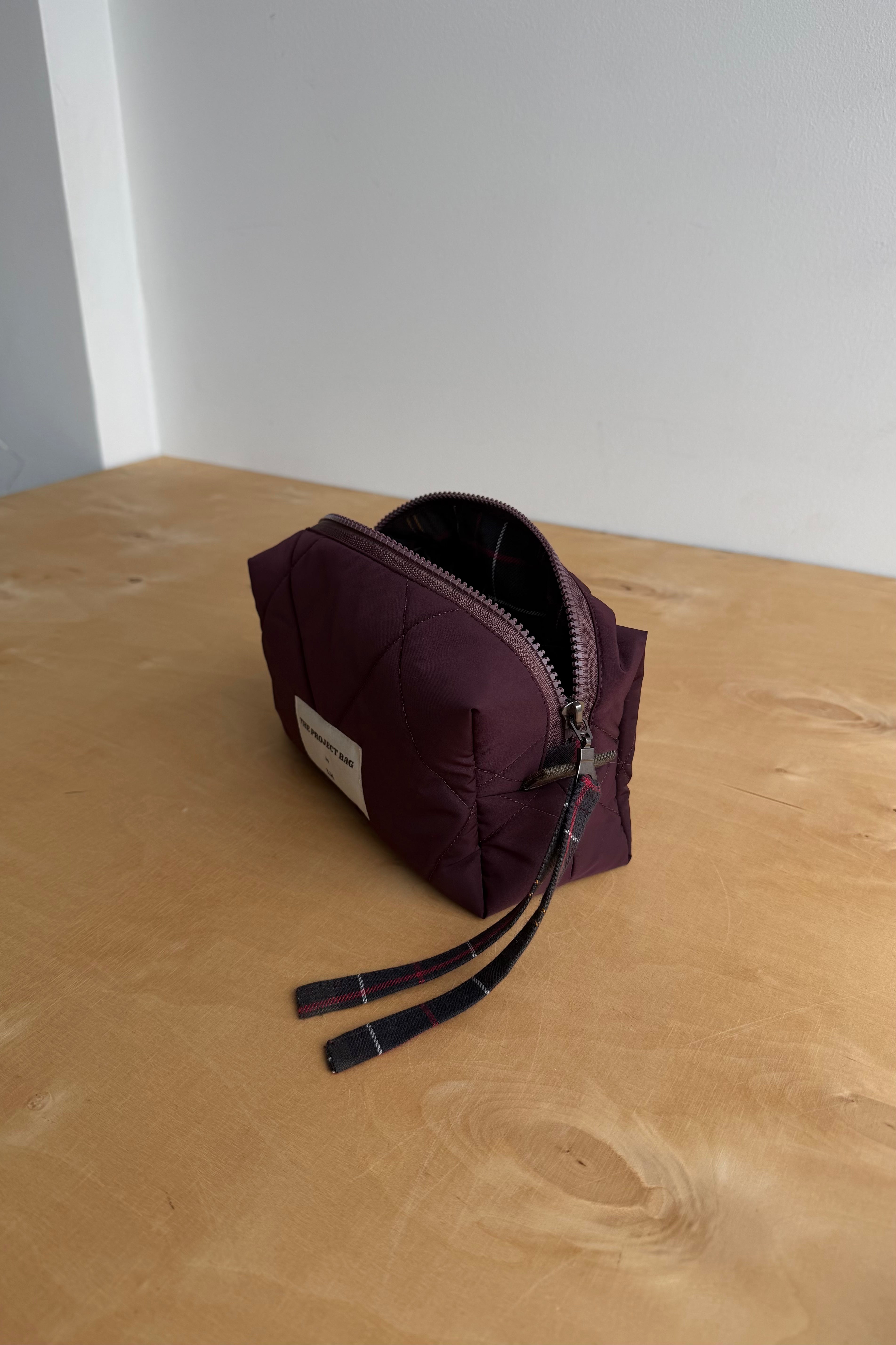 SCHOOL boxy zipper pouch