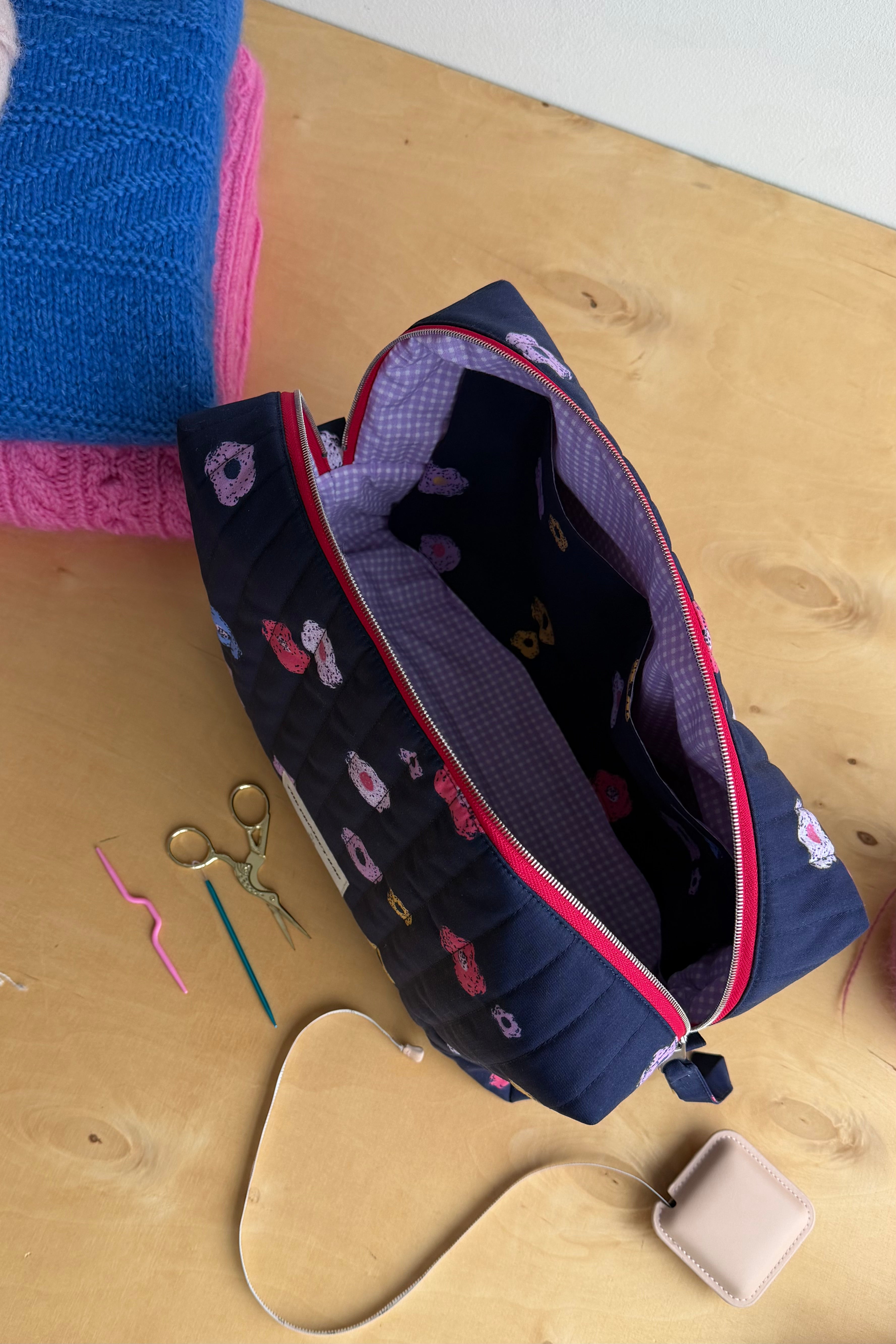 MILKY WAY boxy toiletry bag