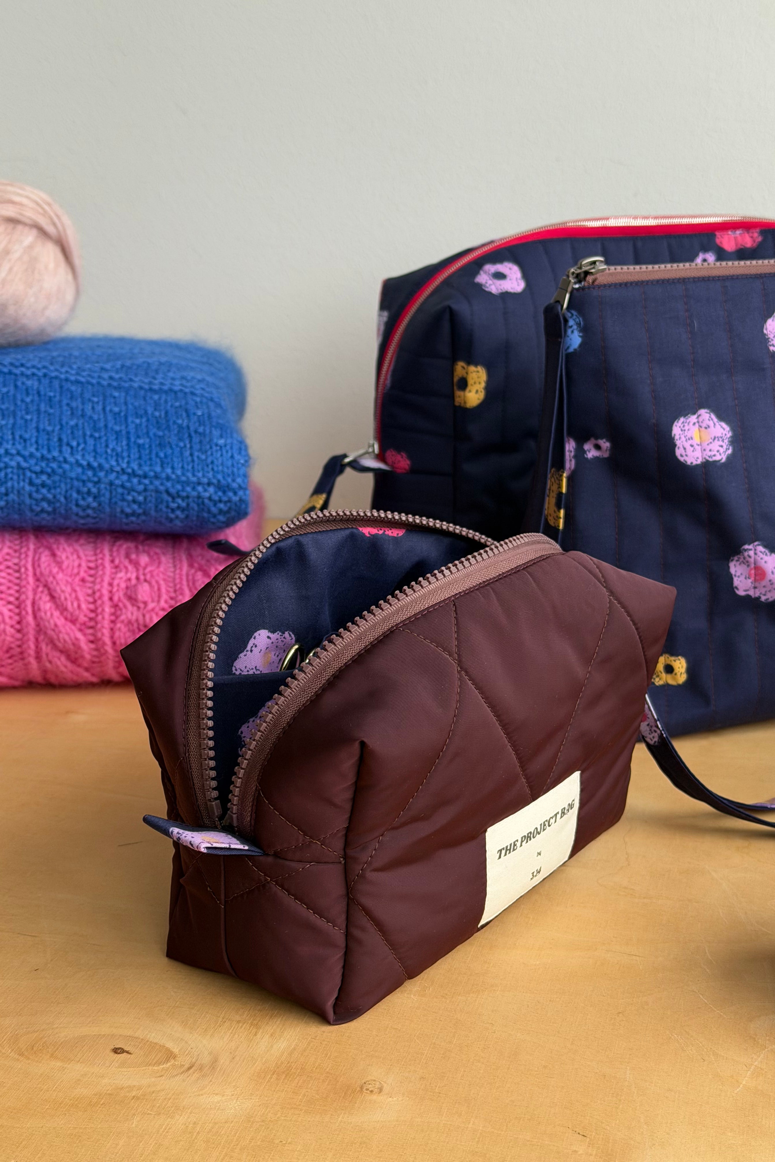 MILKY WAY boxy zipper pouch